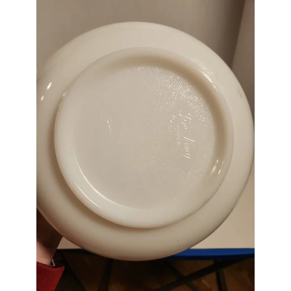 Vintage‎ Fire King Mixing Bowl  for Sunbeam White Milk Glass Spouted BAKING